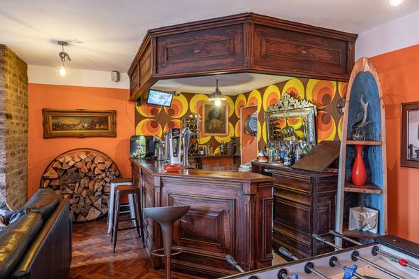 Moonfleet private bar with colourful painted mural